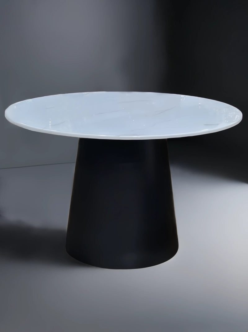 47" Round  Pedestal Table • CTY060