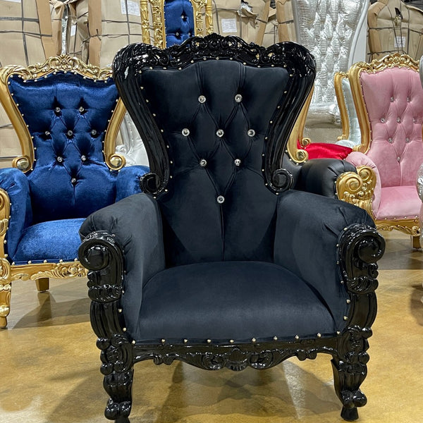 Black velvet sales throne chair